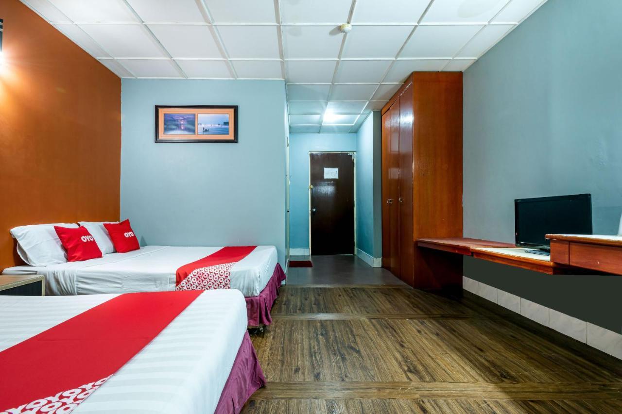 Oyo 89997 Kurnia Hotel Tawau Exterior photo